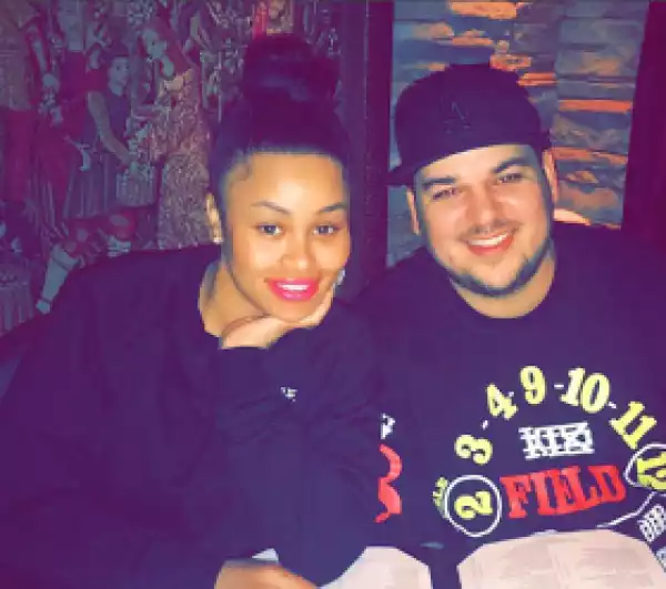 Rob Kardashian unfollows everyone on his IG page, goes on date night with Blac Chyna